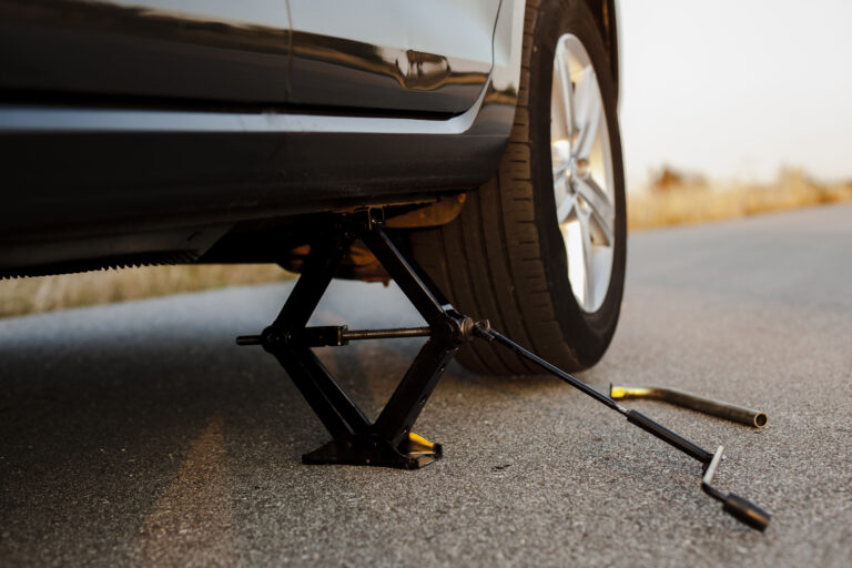 Car tyre change